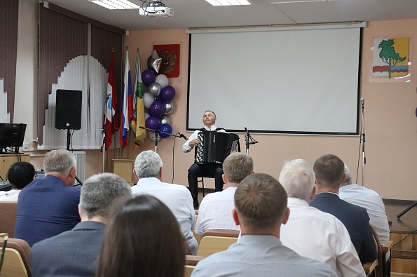 Предпринимателей Омского района поздравили с профессиональным праздником_17