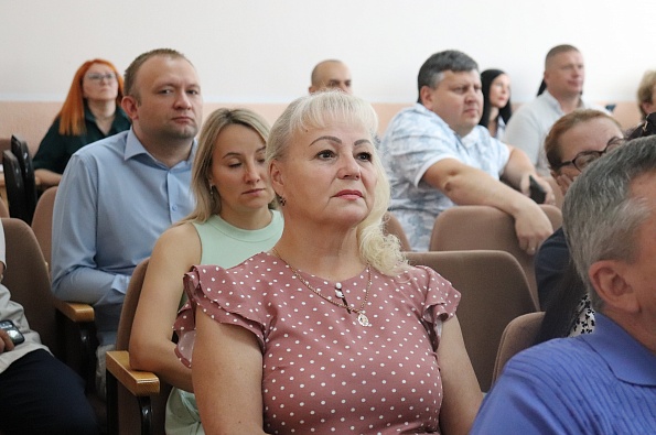 Предпринимателей Омского района поздравили с профессиональным праздником_2