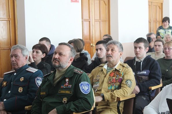 В Омском районе прошли торжественные проводы призывников на военную службу_5